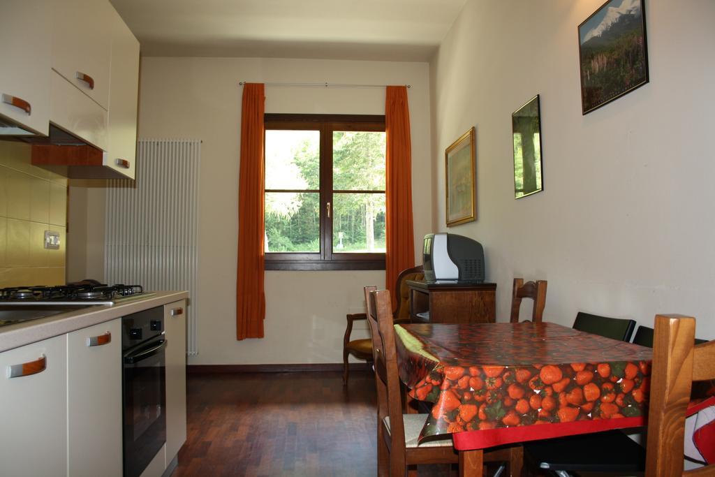 Aparthotel Il Cervo Bianco à Abetone Chambre photo