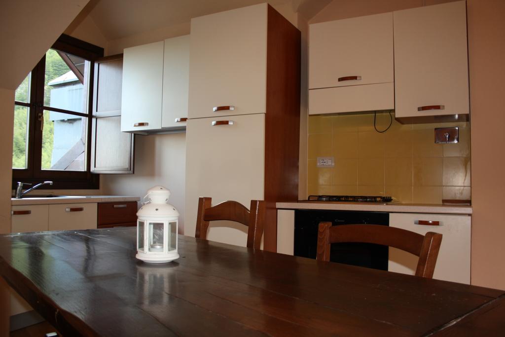 Aparthotel Il Cervo Bianco à Abetone Chambre photo